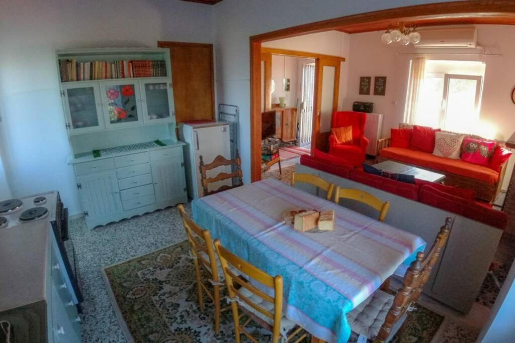 Breathtaking Lake View Cottage With A Fireplace Next To Ioannina City! Ngoại thất bức ảnh