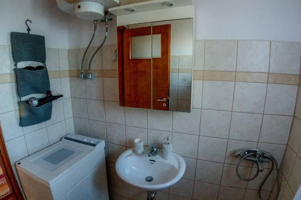 Breathtaking Lake View Cottage With A Fireplace Next To Ioannina City! Ngoại thất bức ảnh