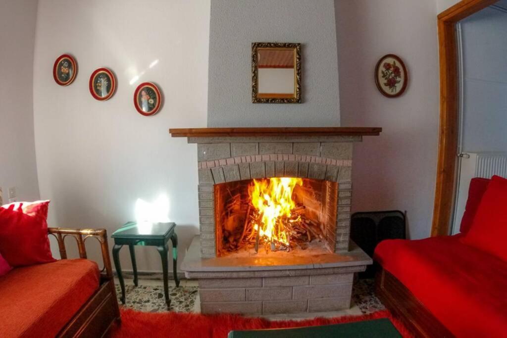 Breathtaking Lake View Cottage With A Fireplace Next To Ioannina City! Ngoại thất bức ảnh
