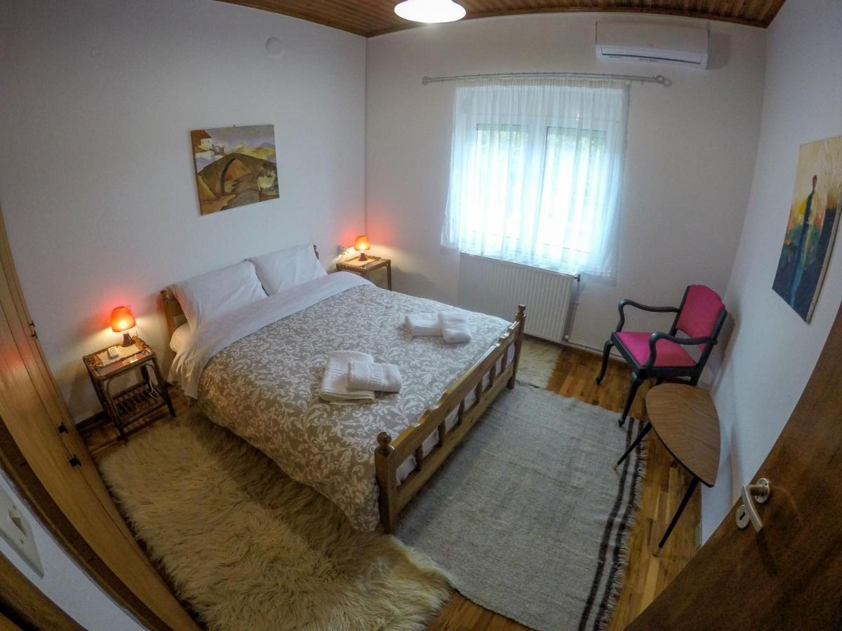 Breathtaking Lake View Cottage With A Fireplace Next To Ioannina City! Ngoại thất bức ảnh